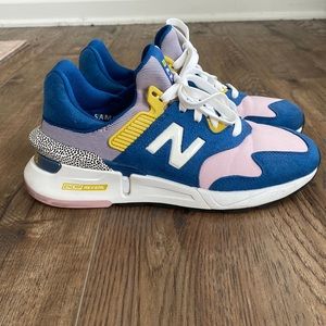 New Balance 997S Abzorb pink and blue sneakers. Sample size (7) women’s.